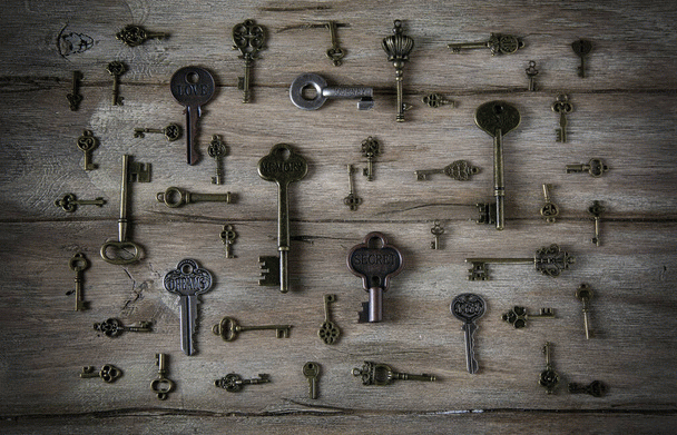 کفش پاشنه بلند؛ همدم یا دشمن پا؟ (خلاصه تجربیات نی‌نی‌سایت)